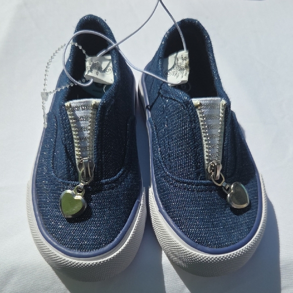 Navy Kids Sneakers with Heart Charm - Picture 1 of 6